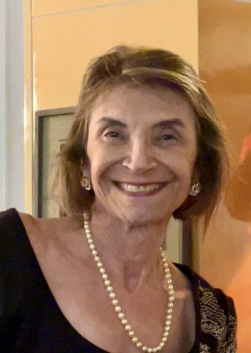 M Inês Lukacs