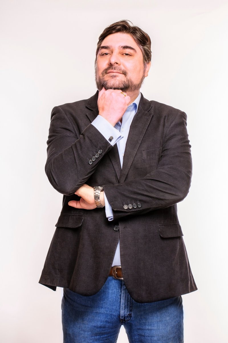 Rodrigo Aros Llanos