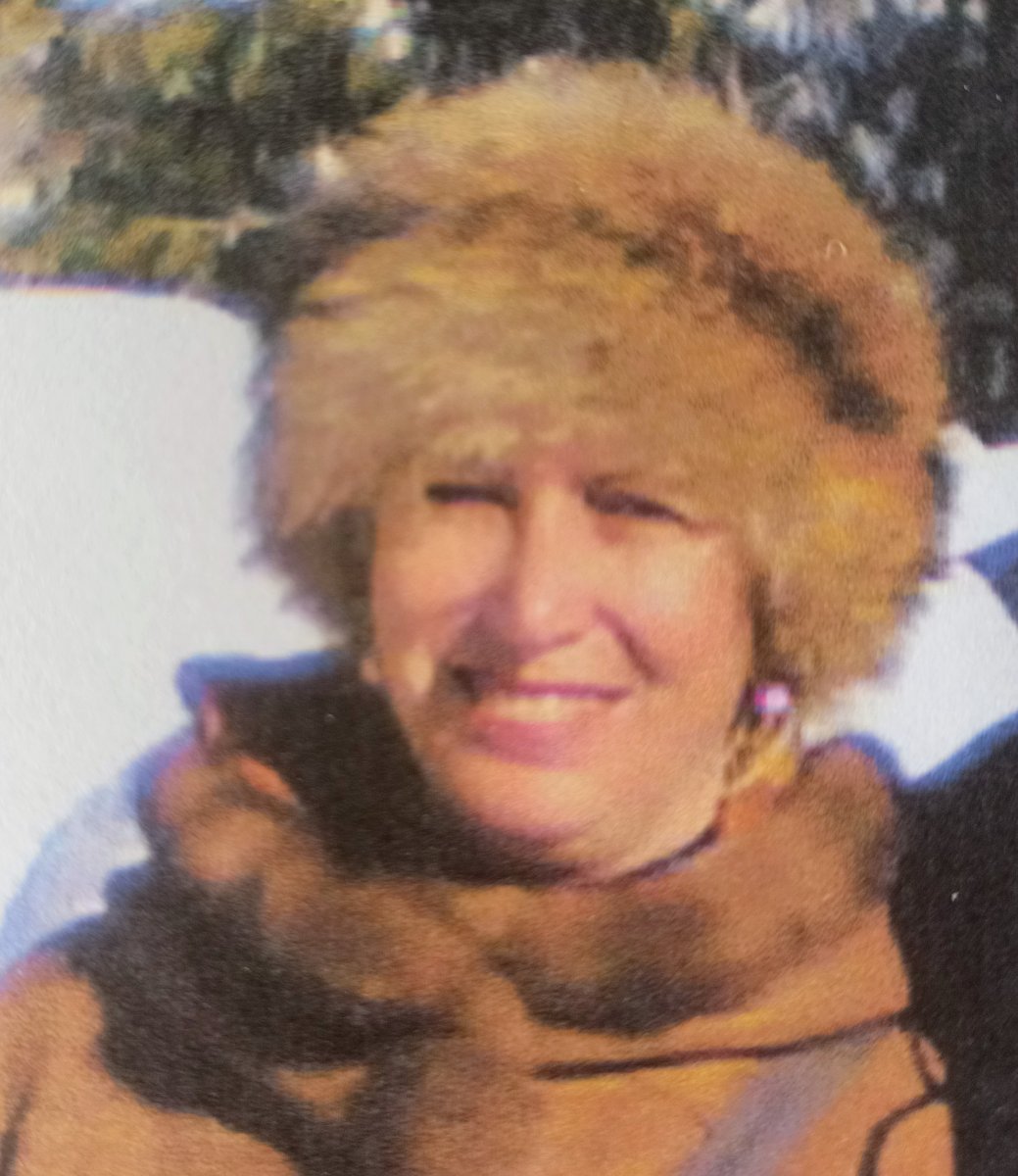 Niki Taverna
