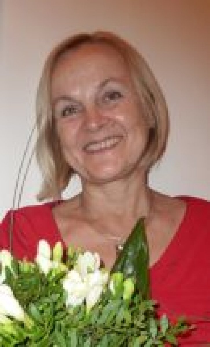 Ivonia Neveziová